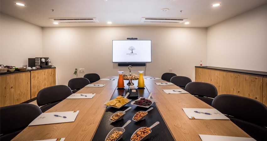 Kedem Hotel Tirat Carmel - Meeting Room