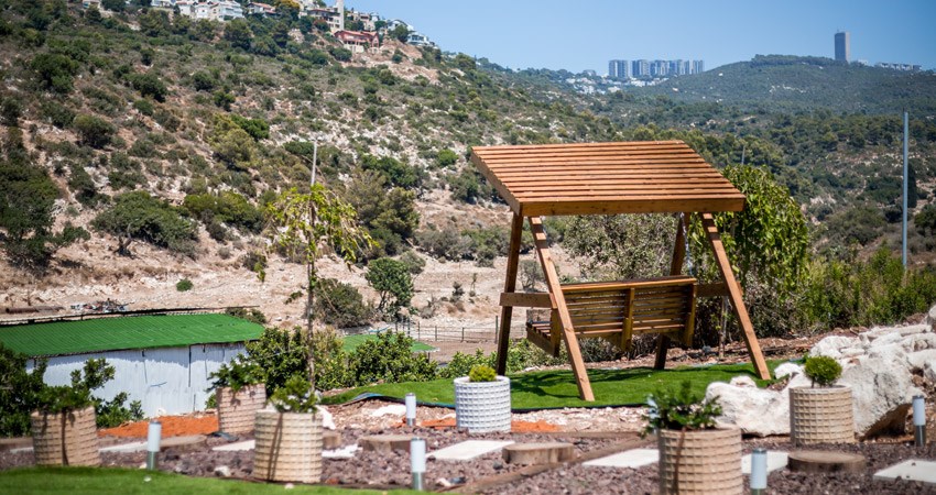 Kedem Hotel Tirat Carmel - Mountain Forest View